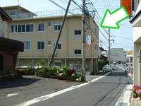 北側から